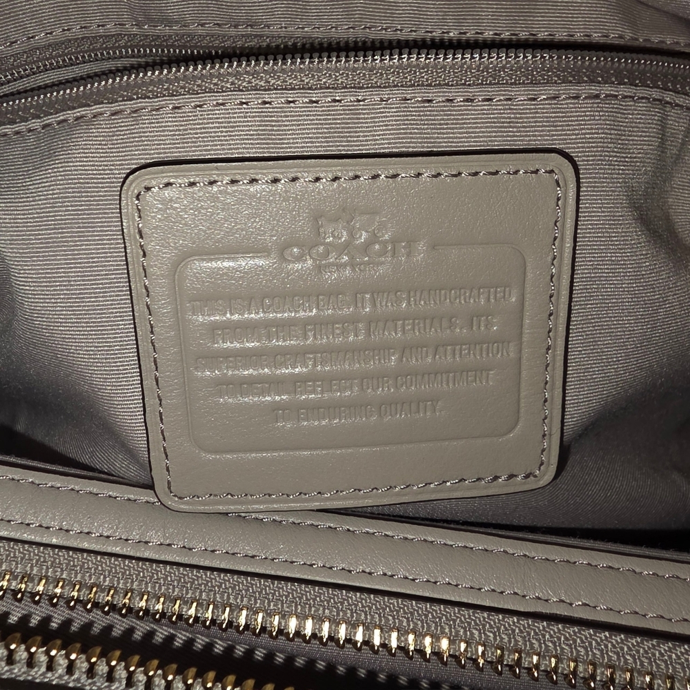 Coach Carlyle NWT F37637 Smooth Leather Shoulder Bag - Grey Birch & Dustbag - Picture 11 of 13
